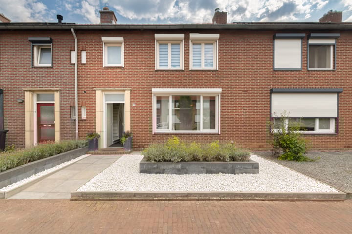 Tuinstraat 18 en Echt foto