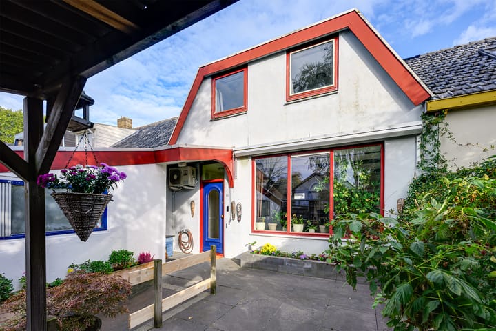 Tuinstraat 20 in Dirksland Foto