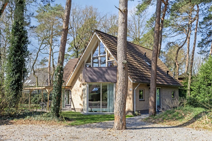 Photo of property Tullekenweg 24, Eerbeek