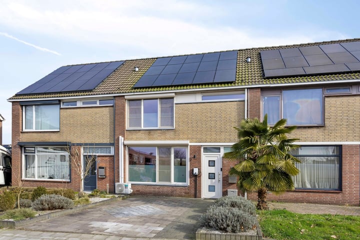 Tulpstraat 10 in Putte Foto