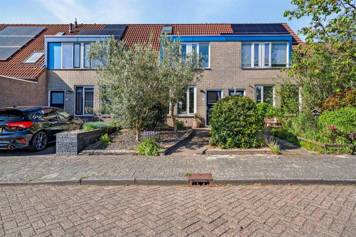 Turfsteker 35 in Heerenveen Foto