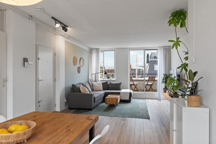 Tweede Jacob van Campenstraat 155E dans Amsterdam photo