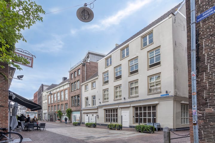 Tweede Korenstraatje 15A in 's-Hertogenbosch Foto