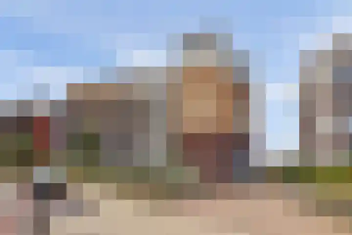Tweetandschelp 103 Monster thumbnail 41