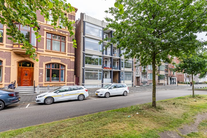 Ubbo Emmiussingel 49 in Groningen Foto