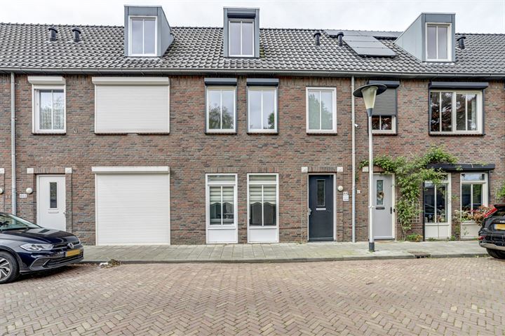 Uithoornseweg 44 in Helmond foto