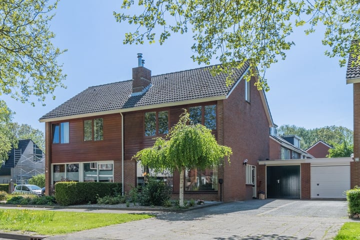 Uitlaat 3 in Grootebroek Foto