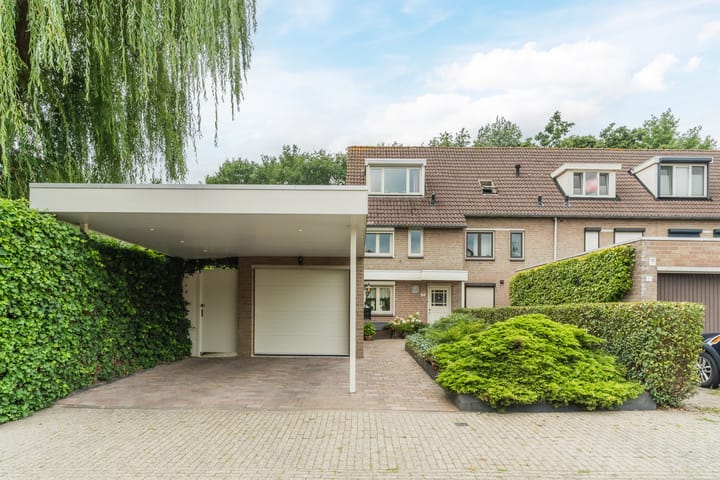 Uitoord 29 in Breda Foto