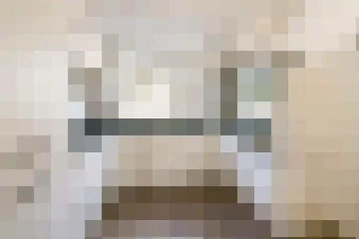 Uiver 6 Sassenheim thumbnail 7