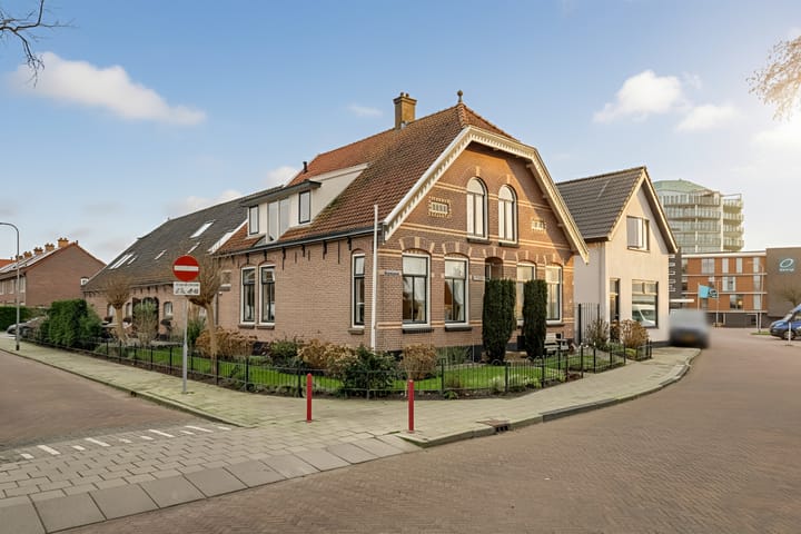 Photo of property Uiverstraat 22, Medemblik