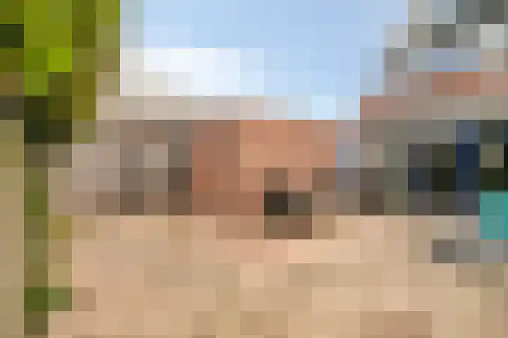 Uranus 11 Katwijk thumbnail 32