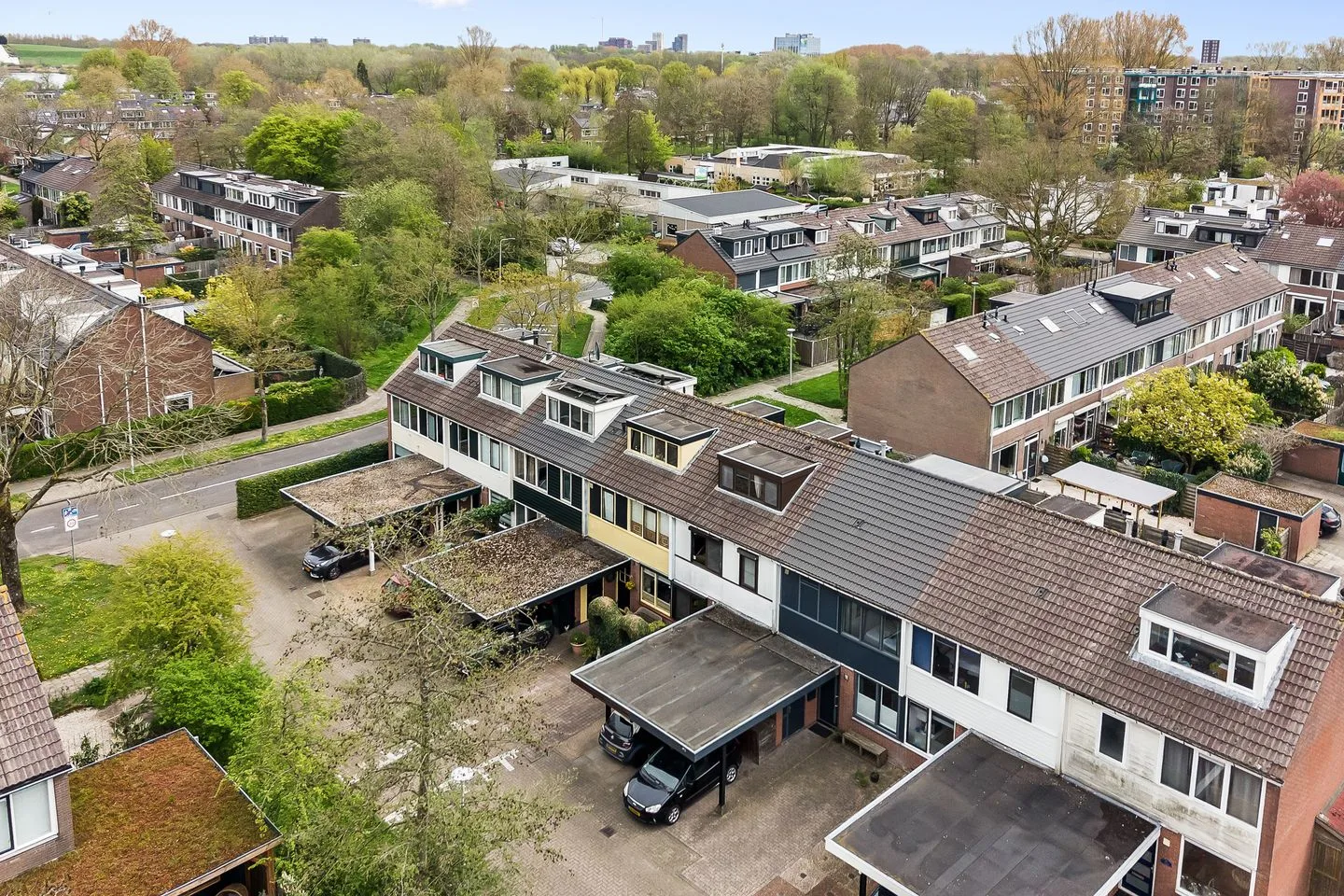 Uranus 22 IJsselstein thumbnail 51