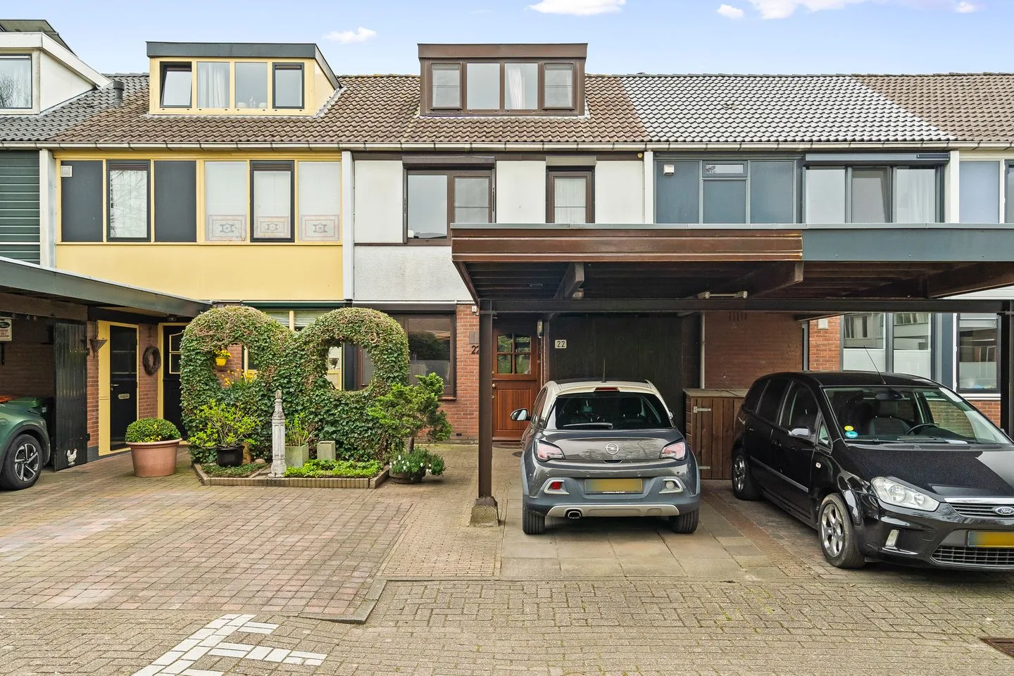 Uranus 22 IJsselstein thumbnail 7