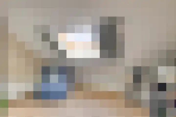 Uranus 26 Hoogezand thumbnail 20