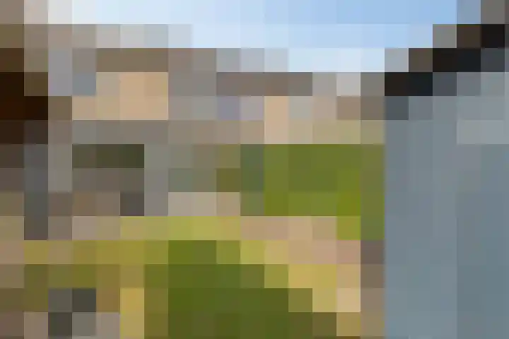 Uranus 26 Hoogezand thumbnail 27