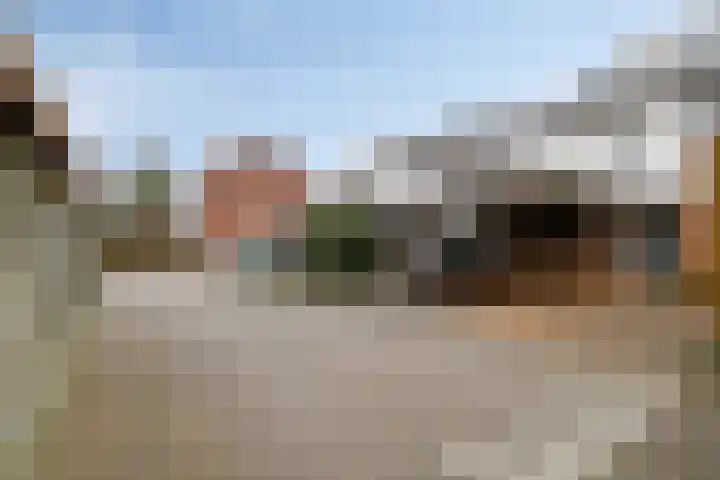 Uranus 35 IJsselstein thumbnail 34