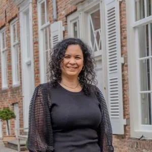 Photo of V.F. (Vanessa) Lau