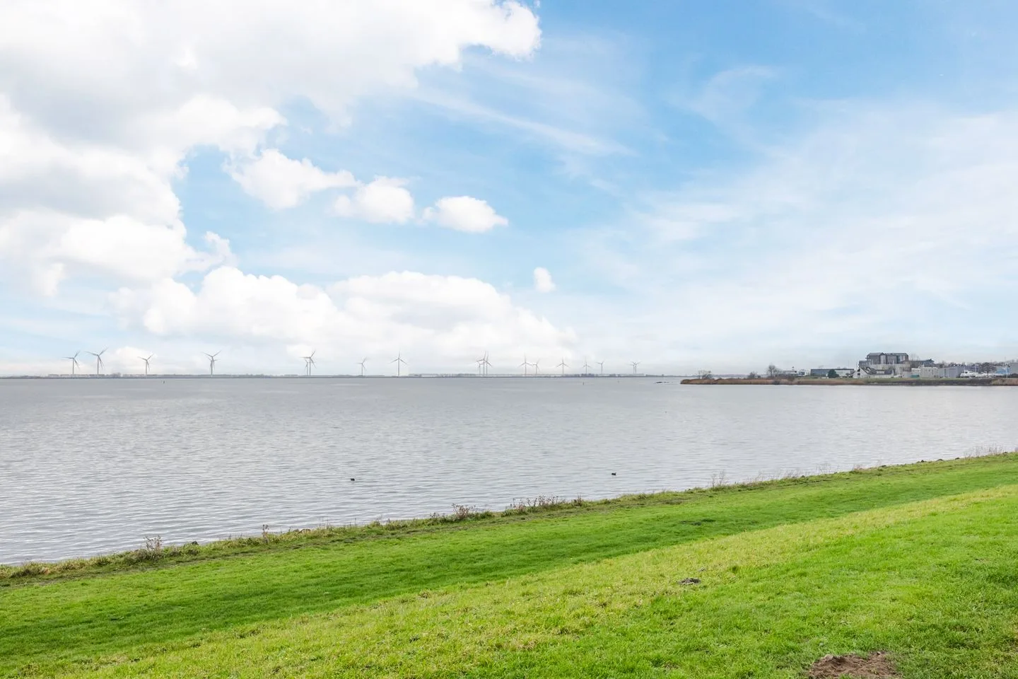 Vaargeul 72 Hellevoetsluis foto 2