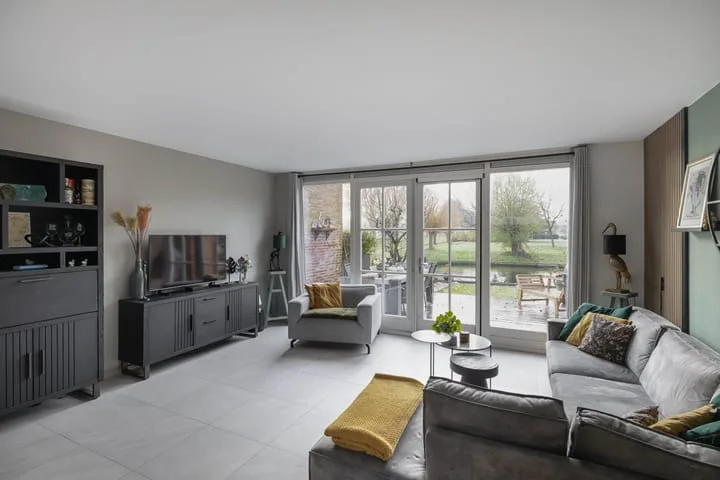 Vaart 70 Brielle thumbnail 15