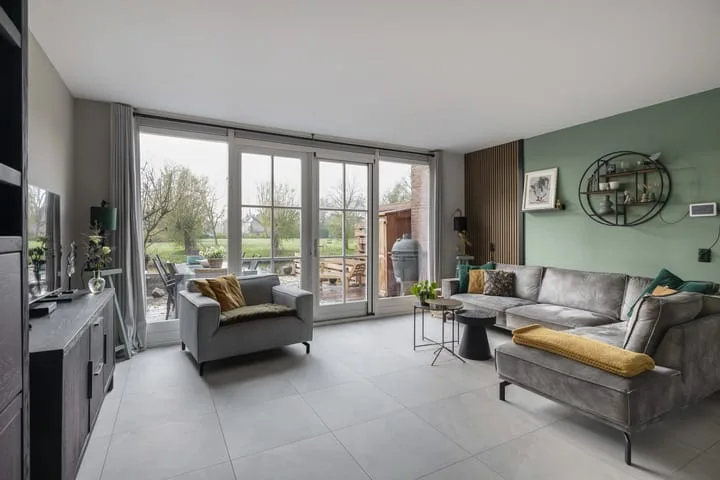 Vaart 70 Brielle thumbnail 16