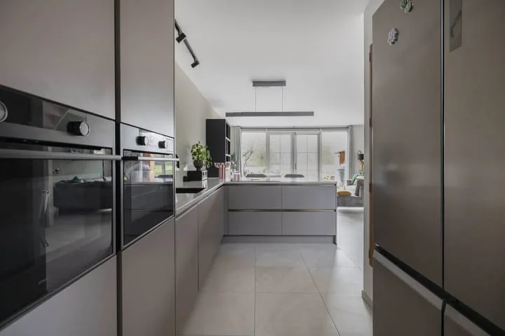 Vaart 70 Brielle thumbnail 8
