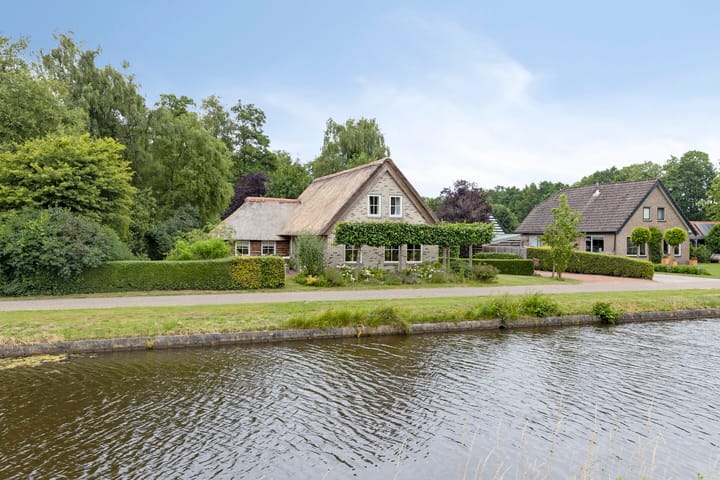 Vaart Nz 127 in Appelscha Foto