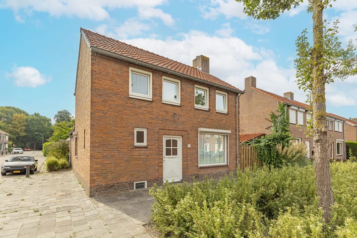 Valenciennesstraat 27 in Fijnaart Foto