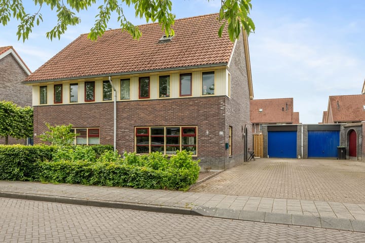 Valkappel 23 in Hoogezand Foto