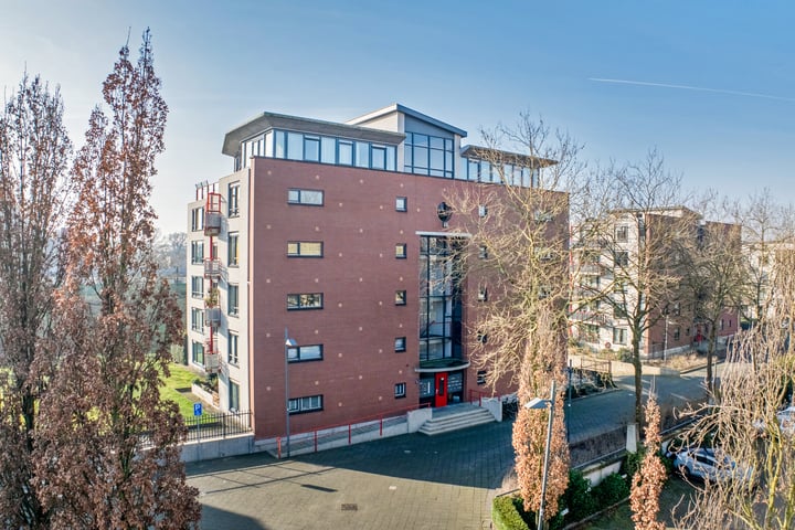 Valkenaerhof 56 in Nijmegen photo