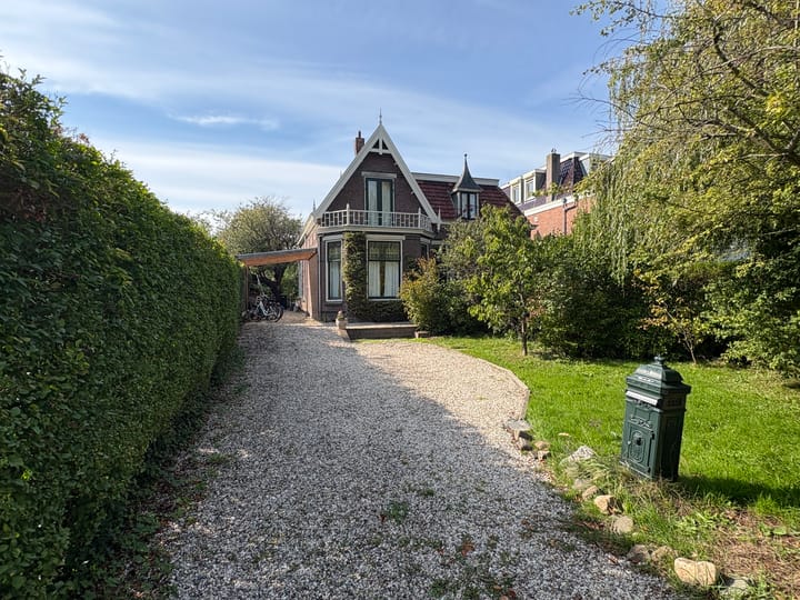 Valkenburgseweg 17 en Katwijk foto