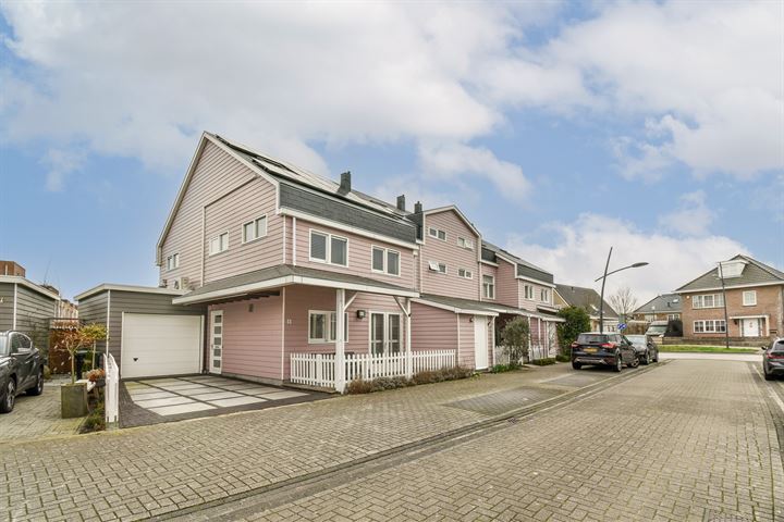 Photo of property Valkhofpark 8, Assendelft