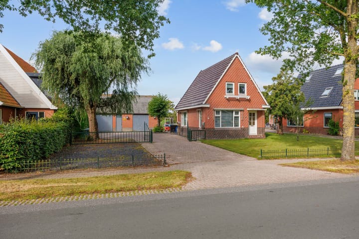 Van Akenwei 25 in Siegerswoude foto