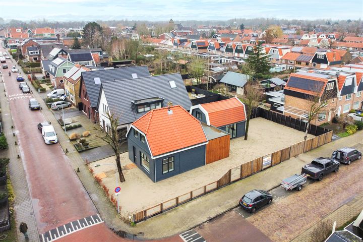 van Beekstraat 43 in Landsmeer photo