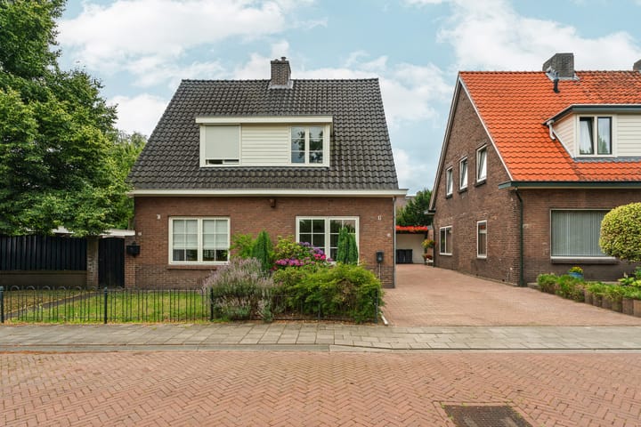 Van Berckstraat 24 in Velp Foto