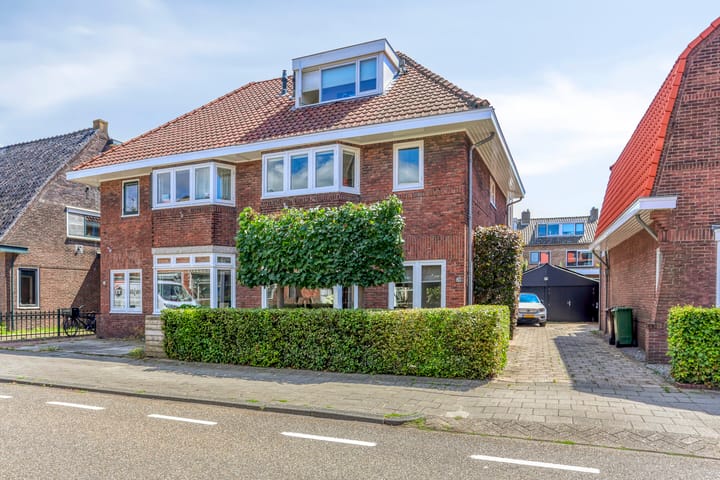 Van Boetzelaerstraat 70 en Alphen aan den Rijn foto