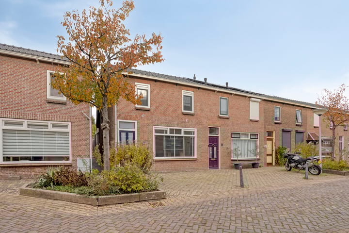 van Brachtstraat 20 in Pijnacker Foto