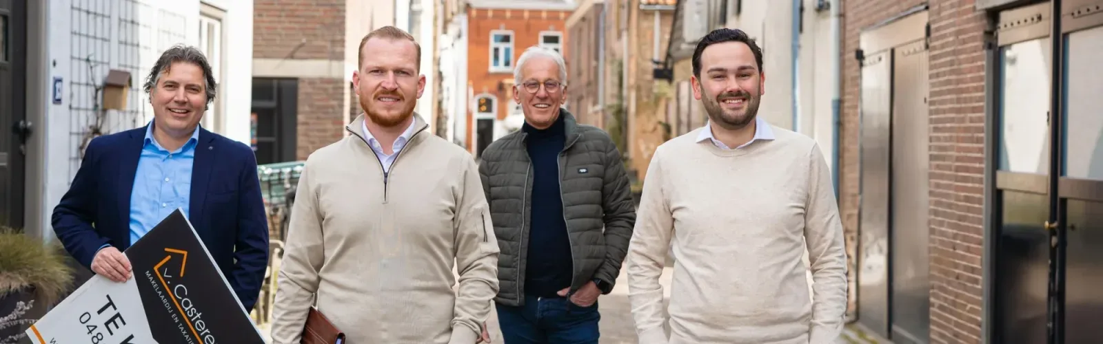 Team photo of Van Casteren Makelaardij en Taxatiebureau