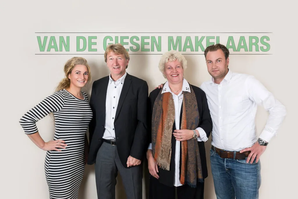 Team foto van Van de Giesen Makelaars
