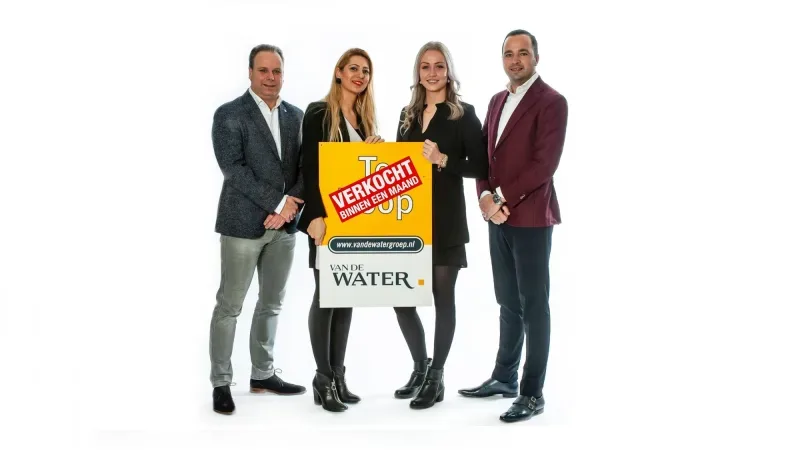 Kantoor foto van Van de Water Makelaars Oosterhout
