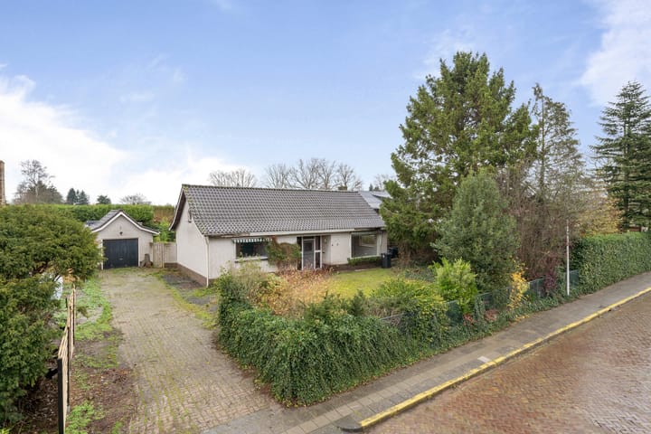 van den Houtestraat 4 in Rucphen Foto