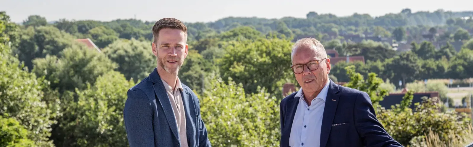 Team photo of Van den Ouden Makelaars