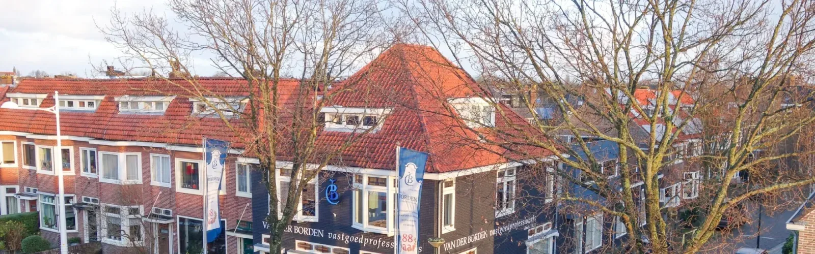 Mannschaftsfoto von Van der Borden Vastgoedprofessionals - Alkmaar