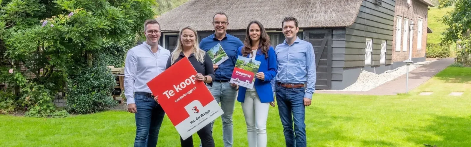 Team foto van Van der Brugge Makelaardij