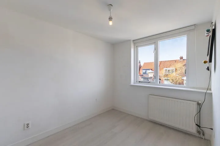 van der Duyn van Maasdamstraat 13 Den Helder thumbnail 15