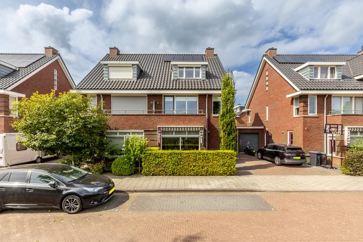 Van der Hoekleede 5 in Barendrecht photo