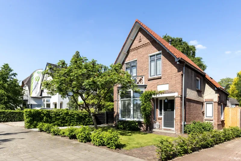 Kantoor foto van Van der Kuil Makelaardij & Hypotheken