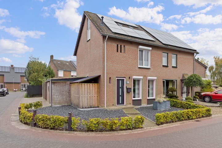 van der Marckstraat 12 in Maasbree Foto