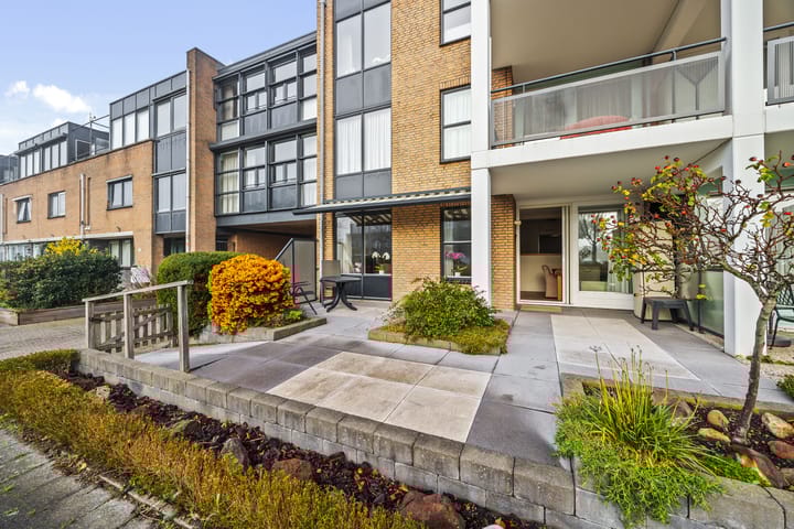 Van Egmondlaan 77 in Wateringen foto