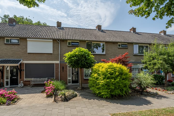 van Egmondstraat 28 in Nieuw-Beijerland Foto