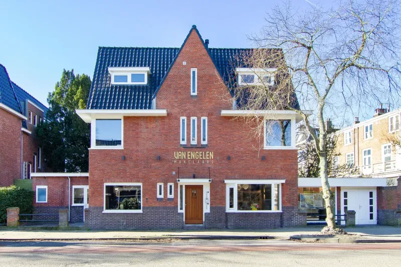 Kantoor foto van Van Engelen Makelaars BV